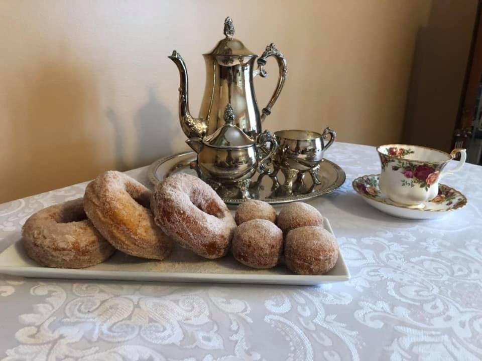 Baker Shore Bed And Breakfast Summerside Exterior photo