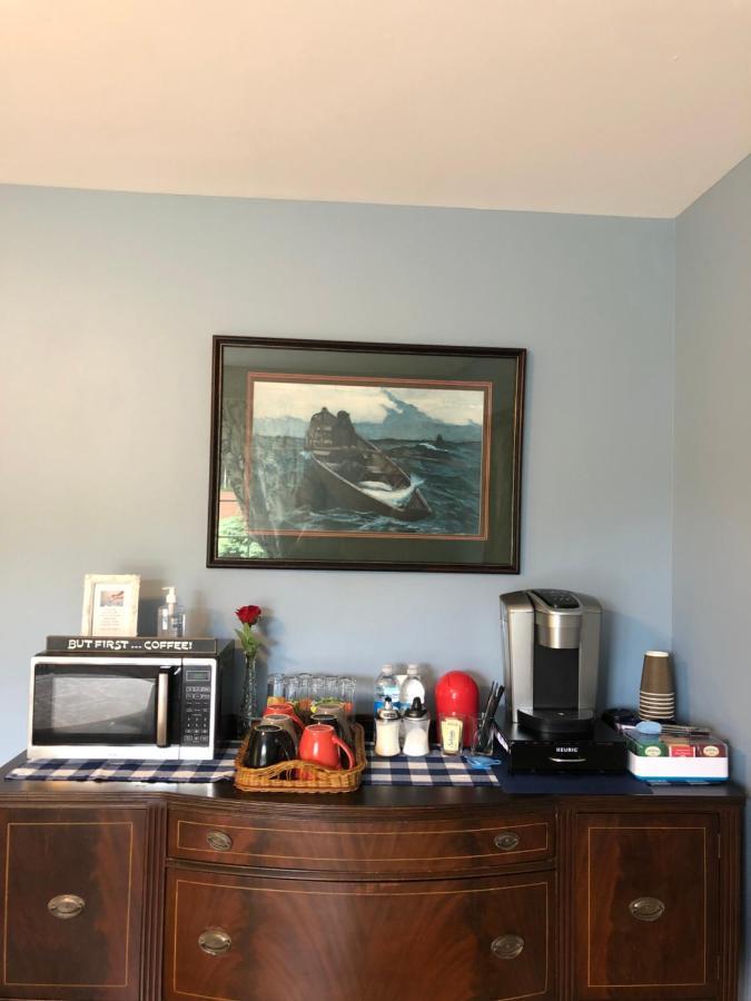 Baker Shore Bed And Breakfast Summerside Exterior photo